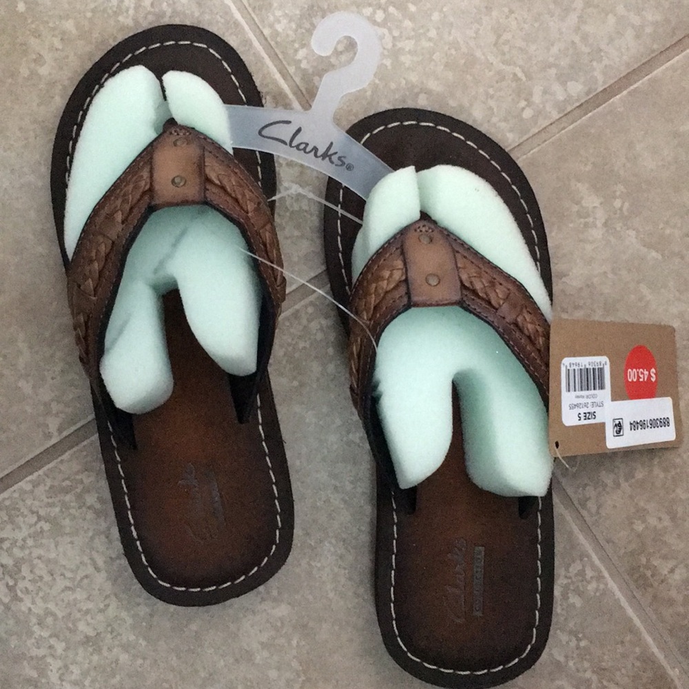 Clark’s Flip flops